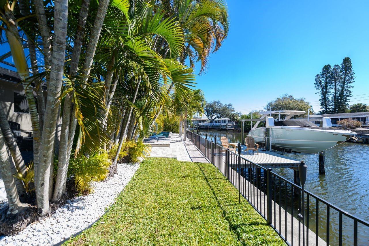 Image 51 of 54 For 1472 47th Avenue Ne