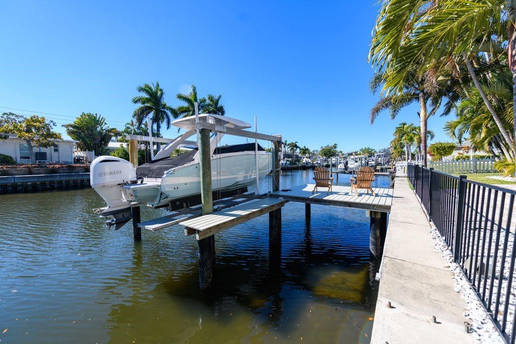 Image 53 of 54 For 1472 47th Avenue Ne