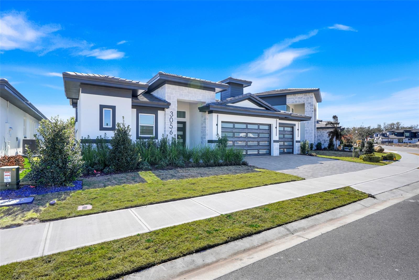 Image 2 of 56 For 3056 Kensington Avenue