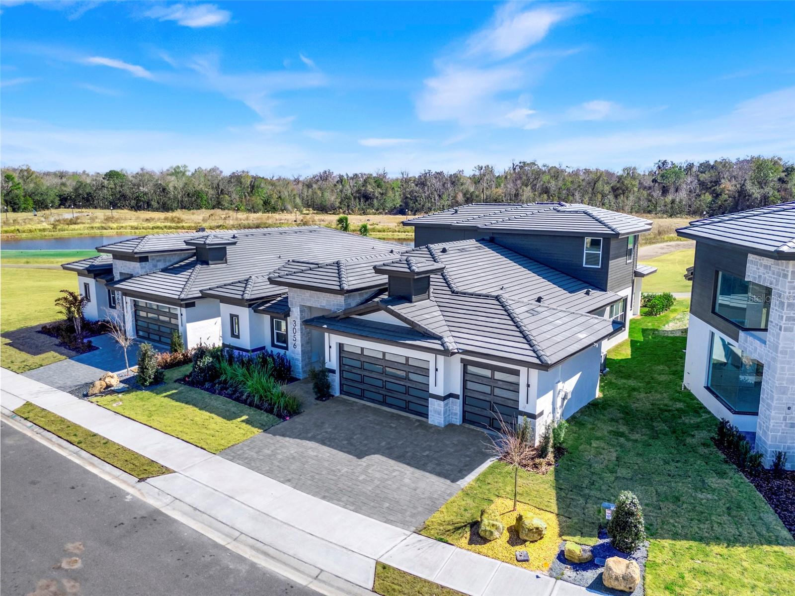 Image 4 of 56 For 3056 Kensington Avenue