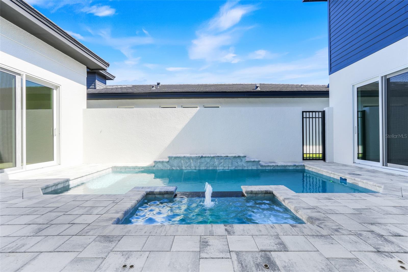 Image 48 of 56 For 3056 Kensington Avenue