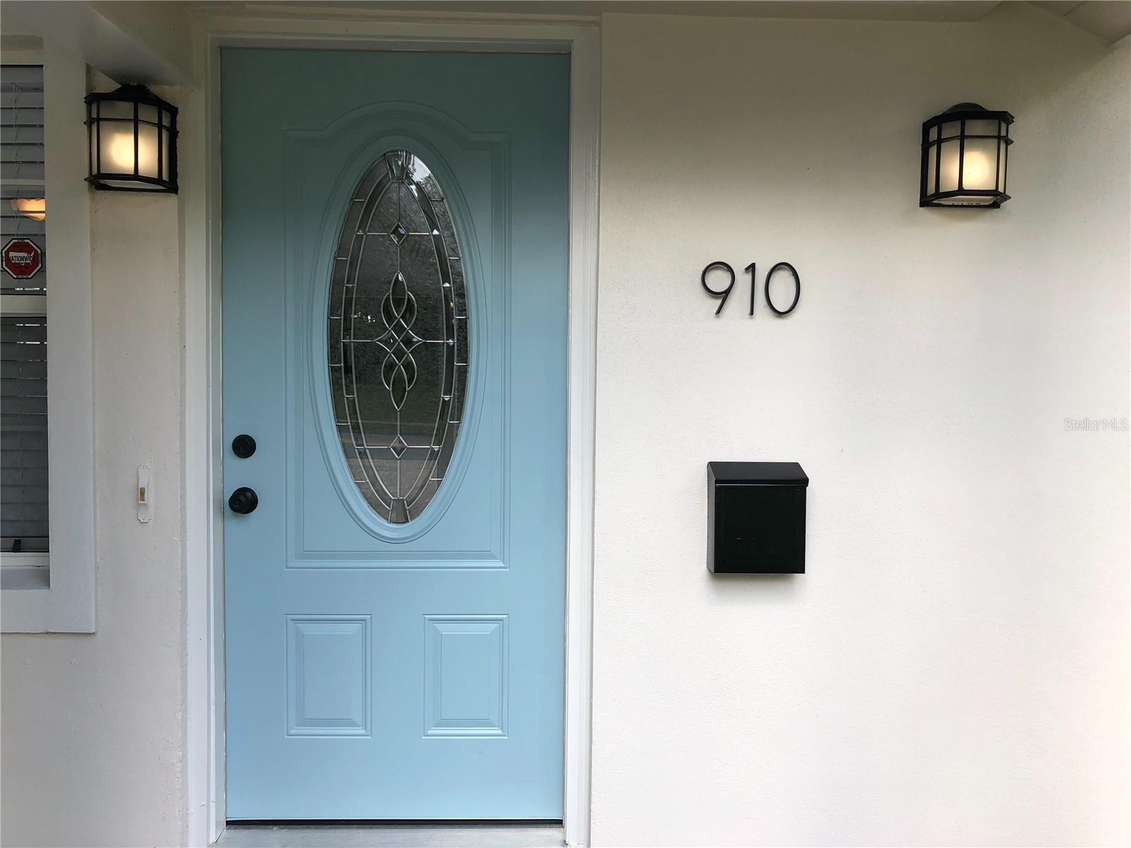 Image 2 of 19 For 910 Mills Avenue