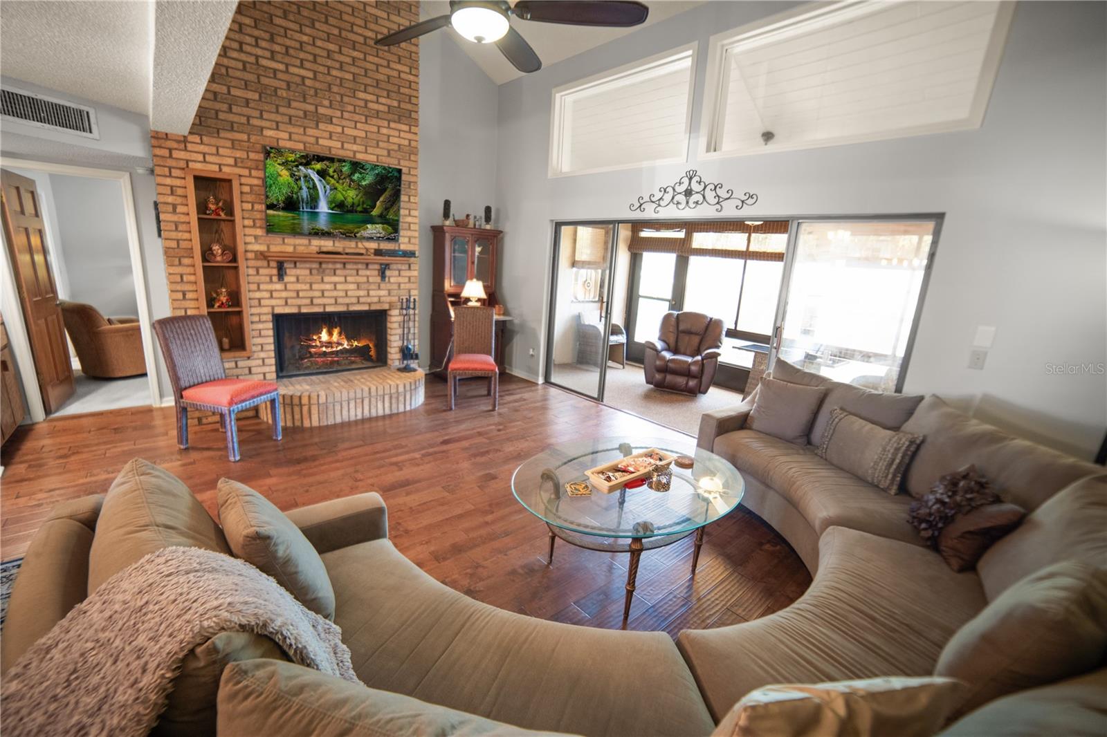 Image 12 of 36 For 185 Golf Club Drive A