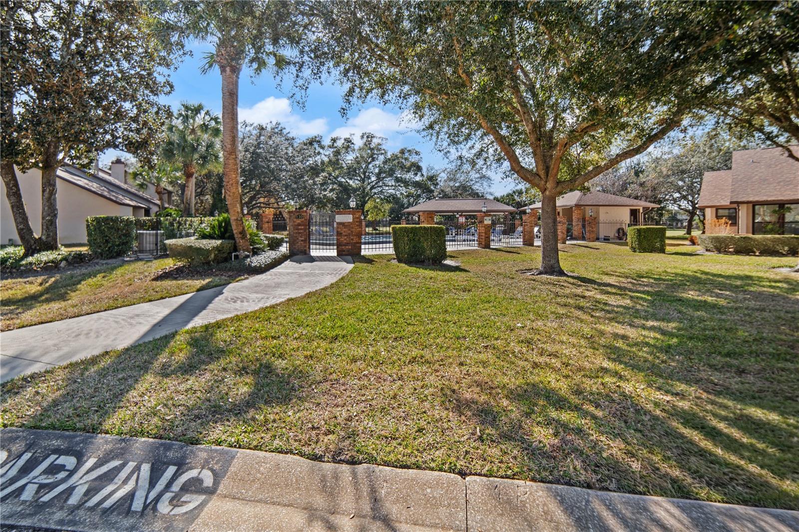 Image 28 of 36 For 185 Golf Club Drive A