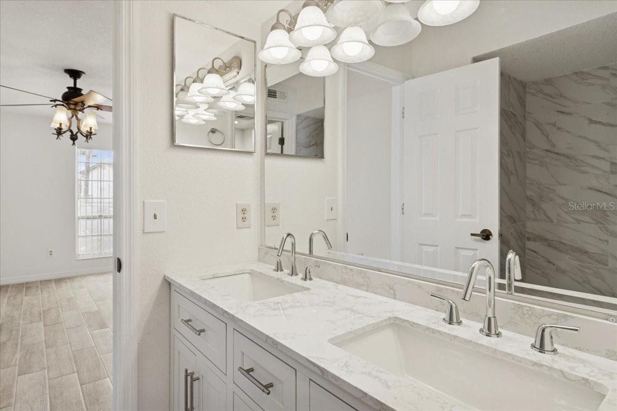 Image 20 of 42 For 4617 Gate Pl  105