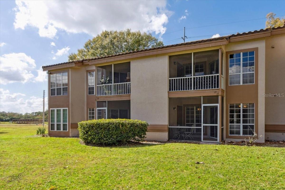 Image 28 of 42 For 4617 Gate Pl  105