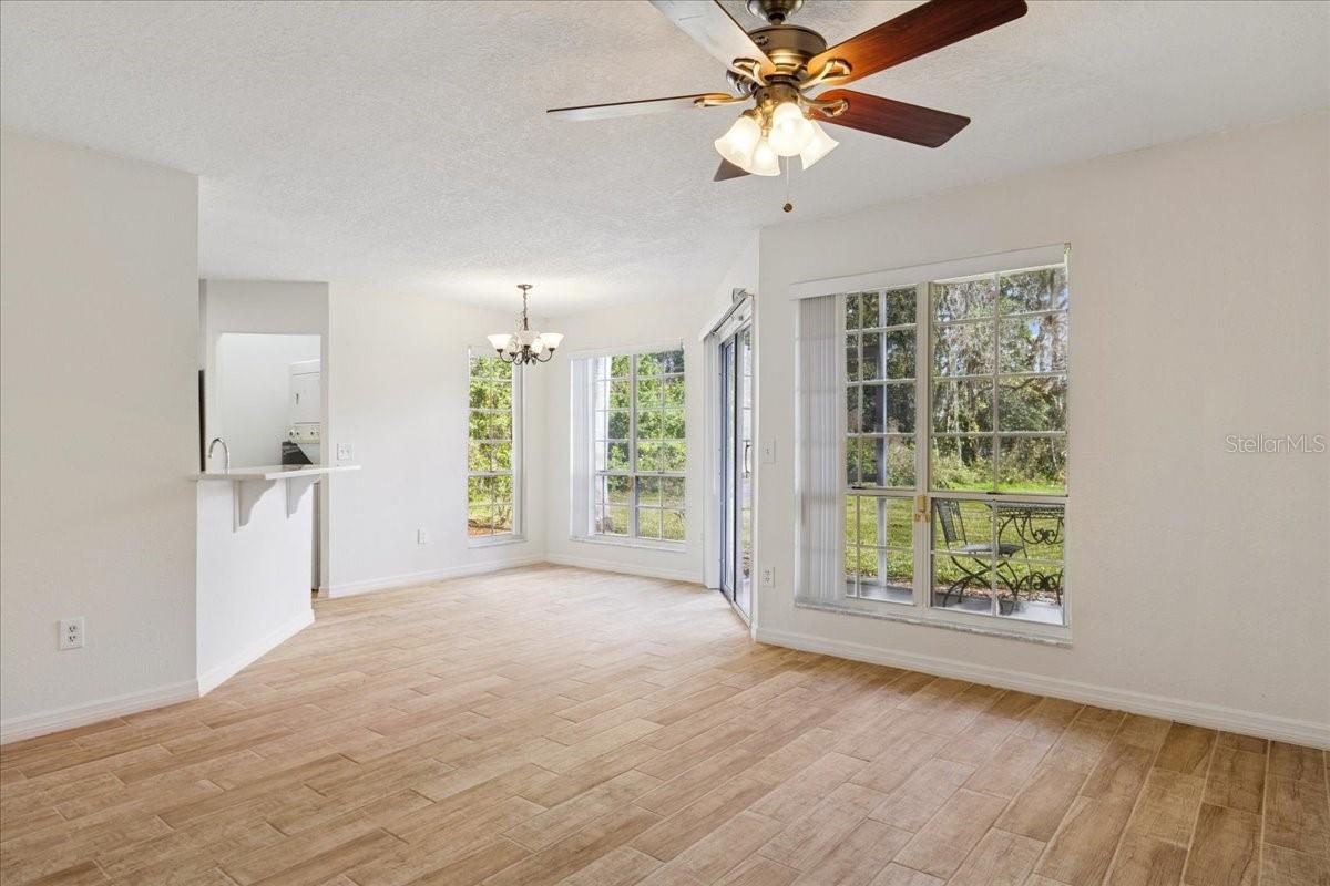 Image 5 of 42 For 4617 Gate Pl  105