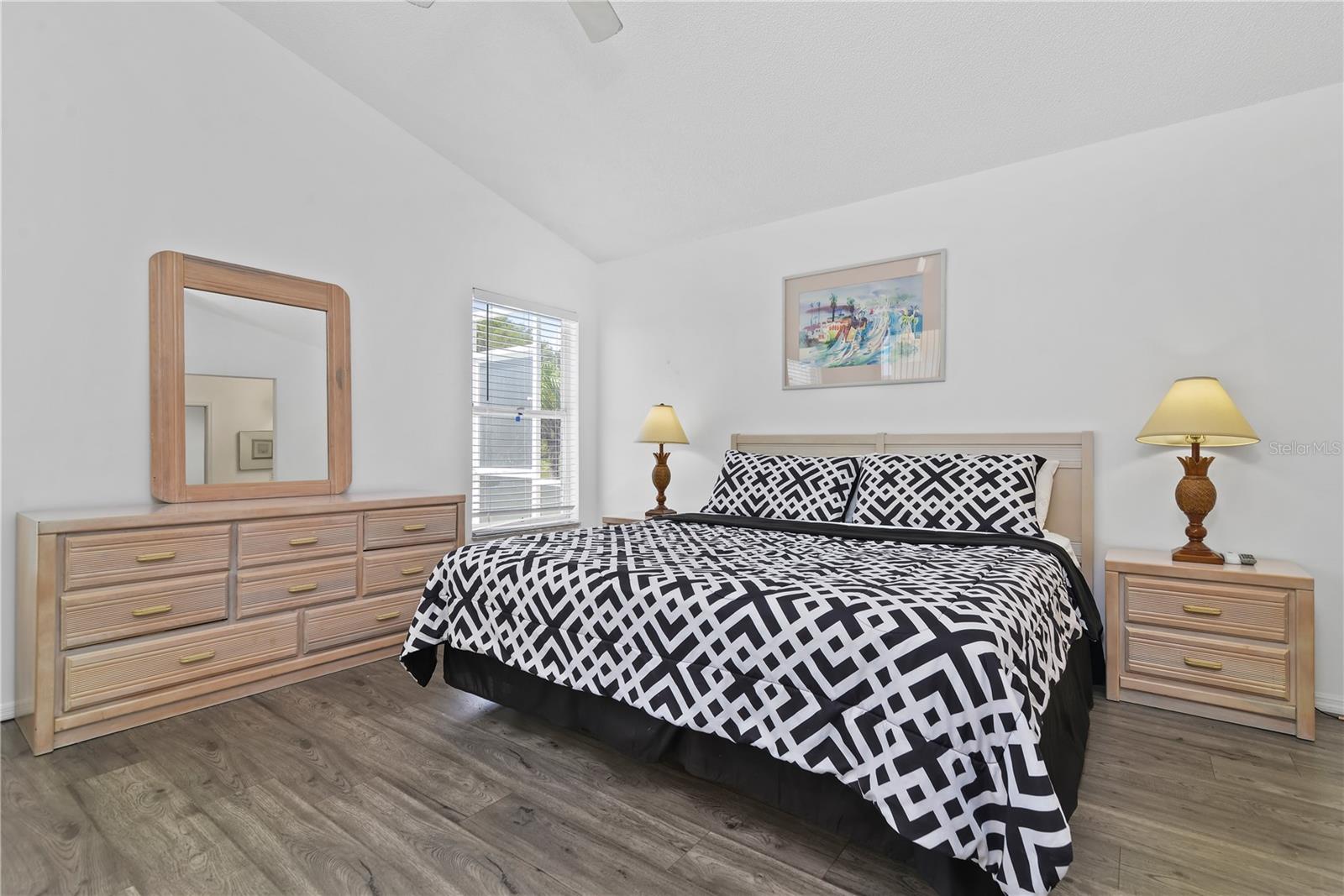 Image 13 of 31 For 2671 Chatham Circle