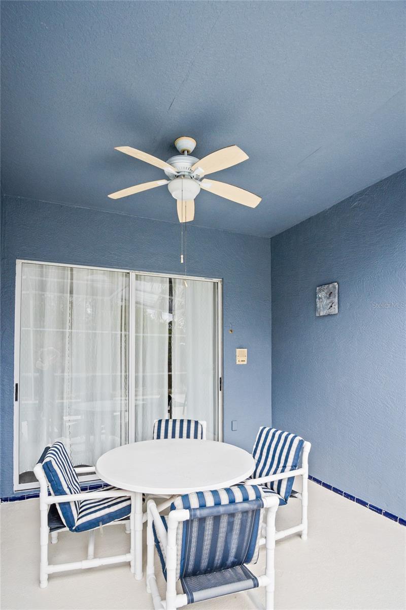 Image 26 of 31 For 2671 Chatham Circle