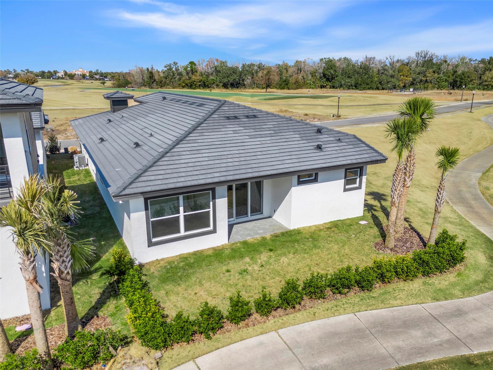 Image 35 of 39 For 3060 Kensington Avenue