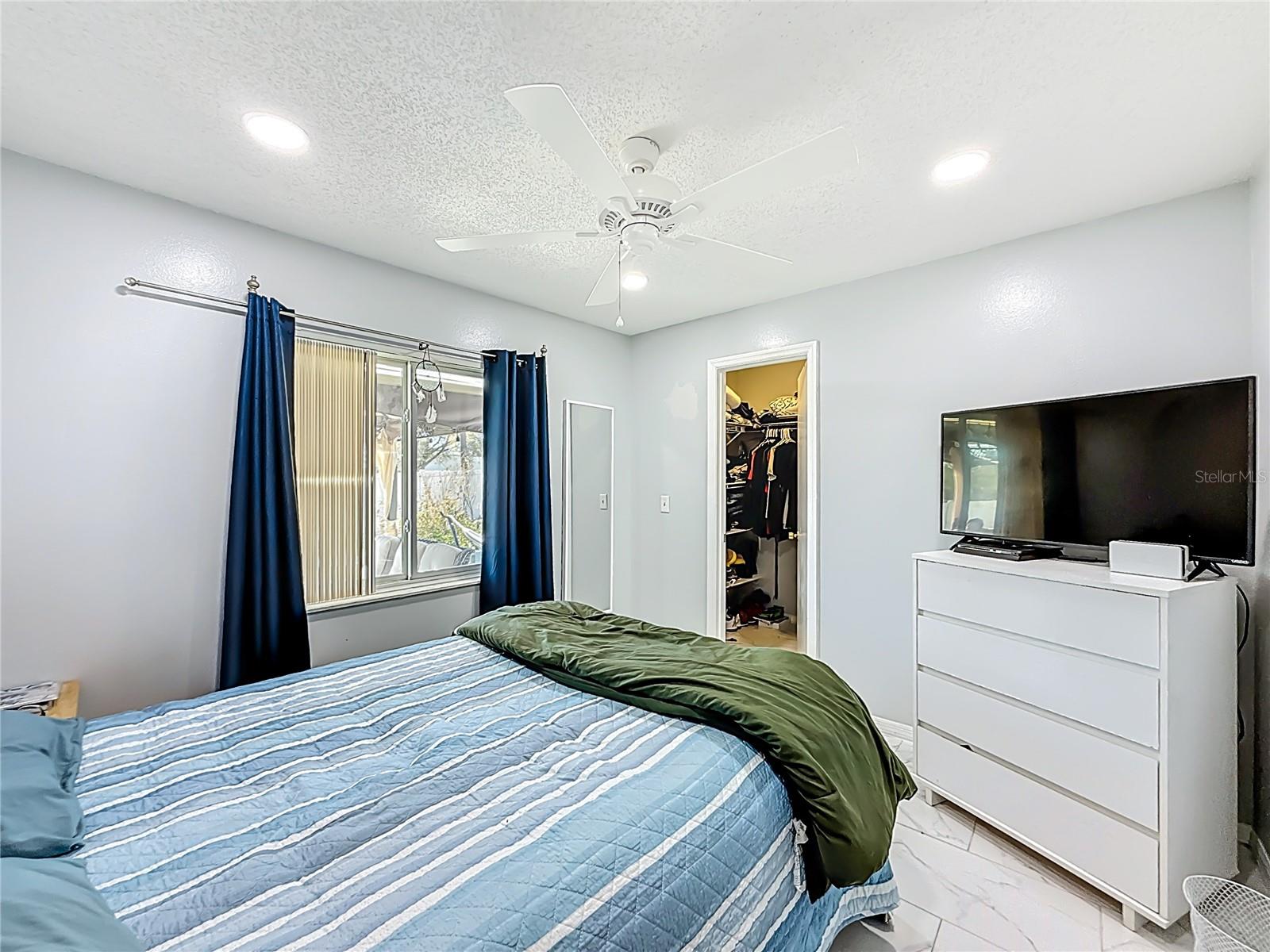 Image 19 of 39 For 107 Summerhill Court