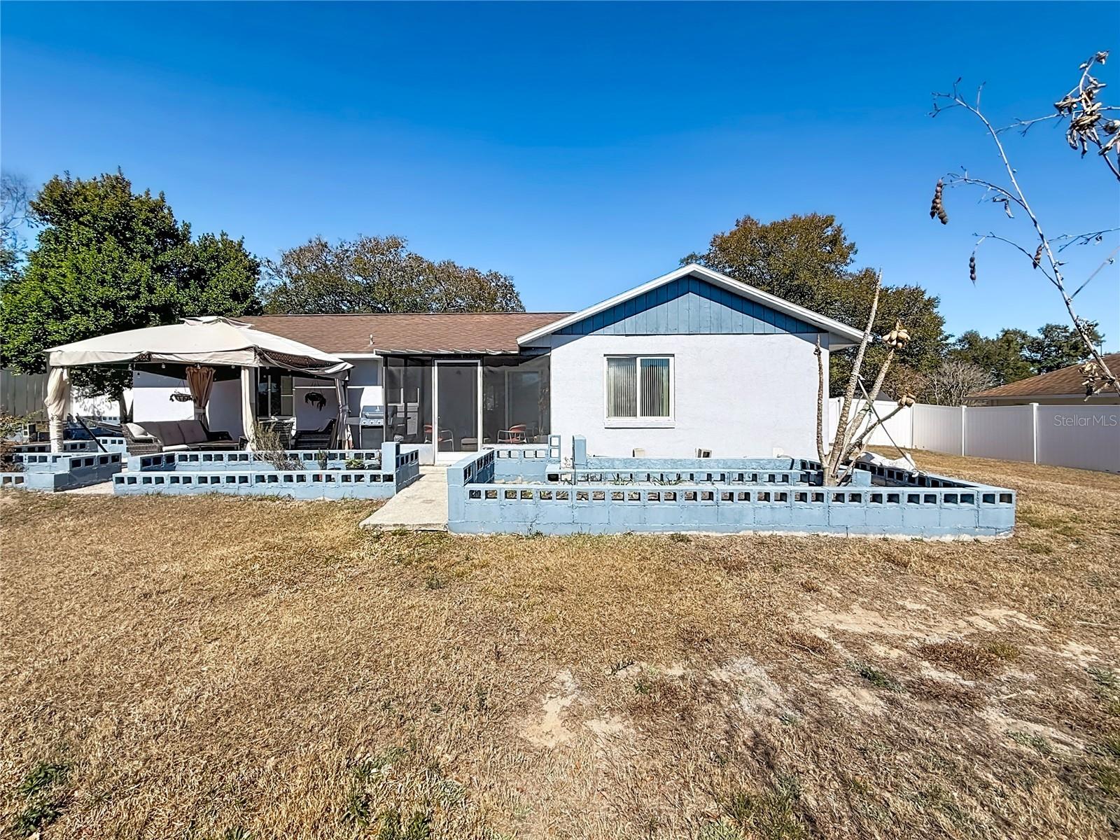 Image 31 of 39 For 107 Summerhill Court