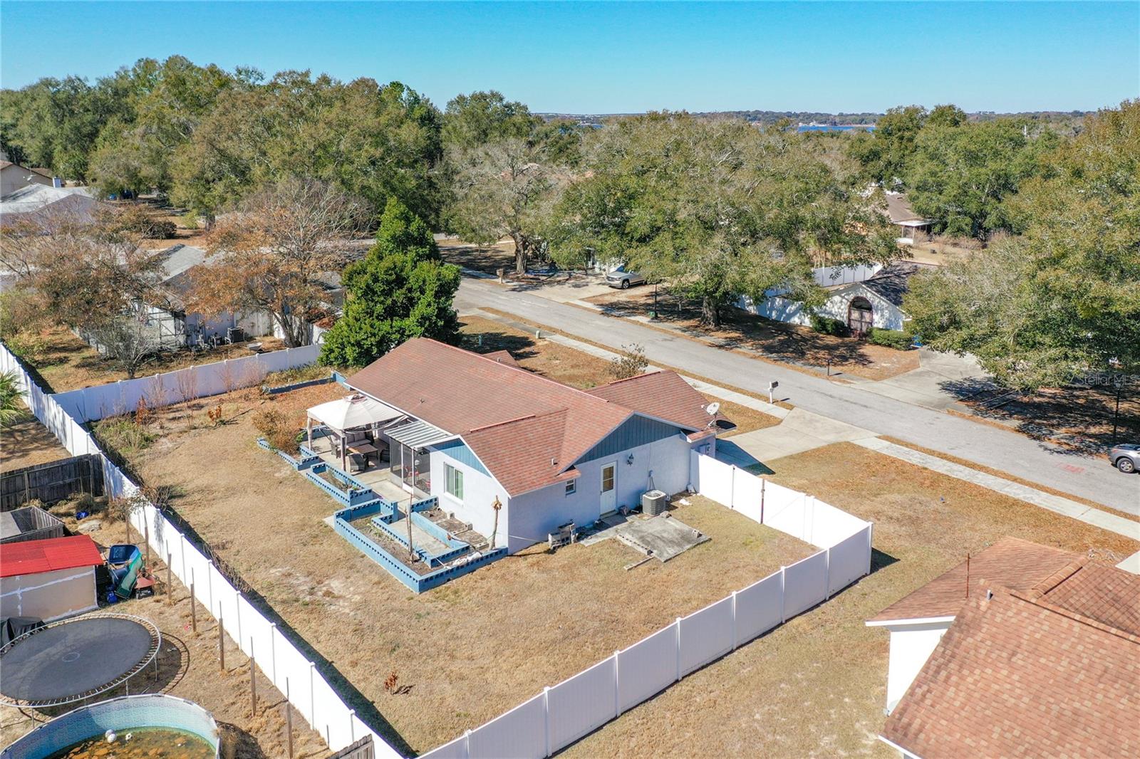 Image 35 of 39 For 107 Summerhill Court