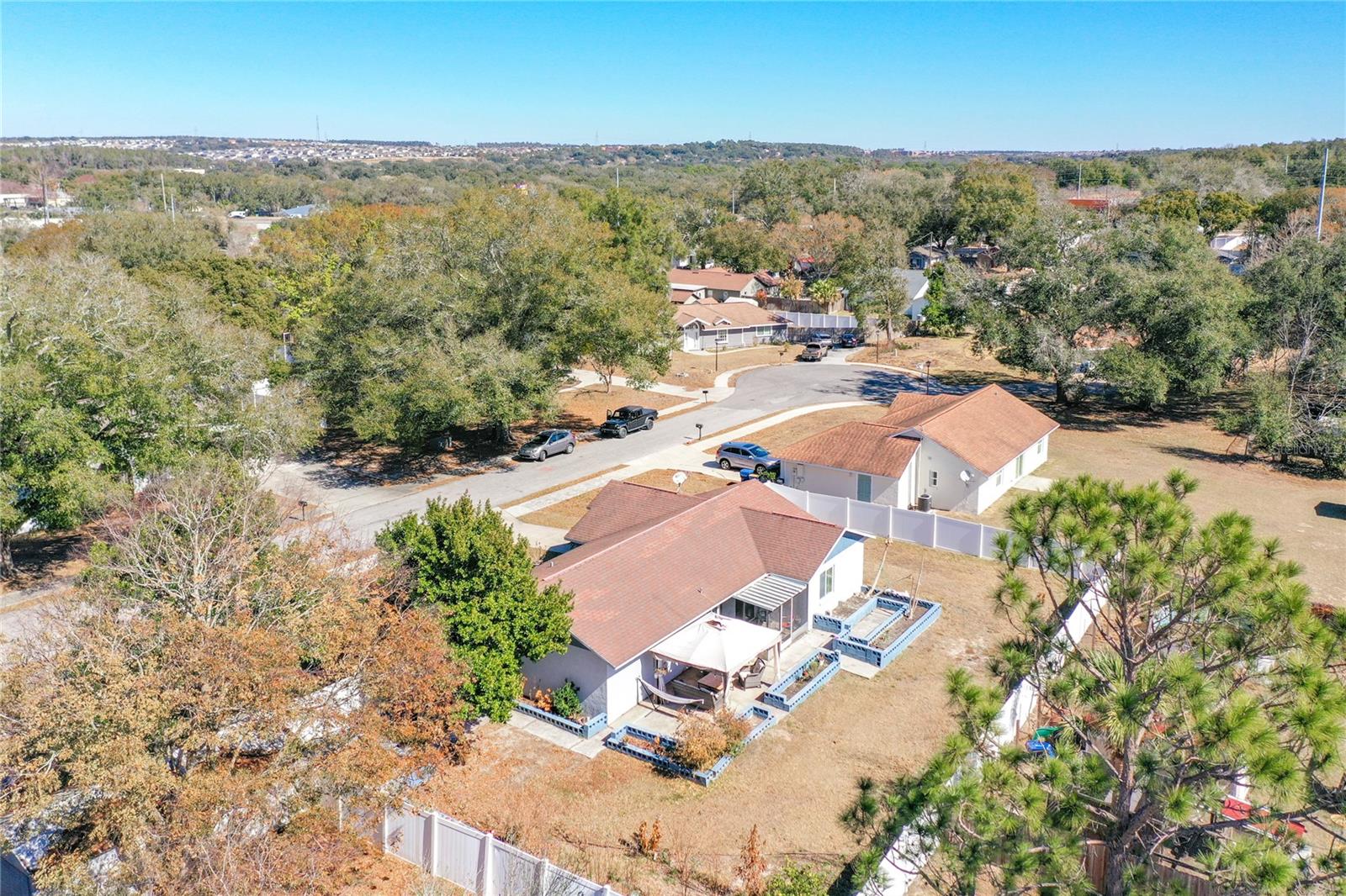 Image 38 of 39 For 107 Summerhill Court