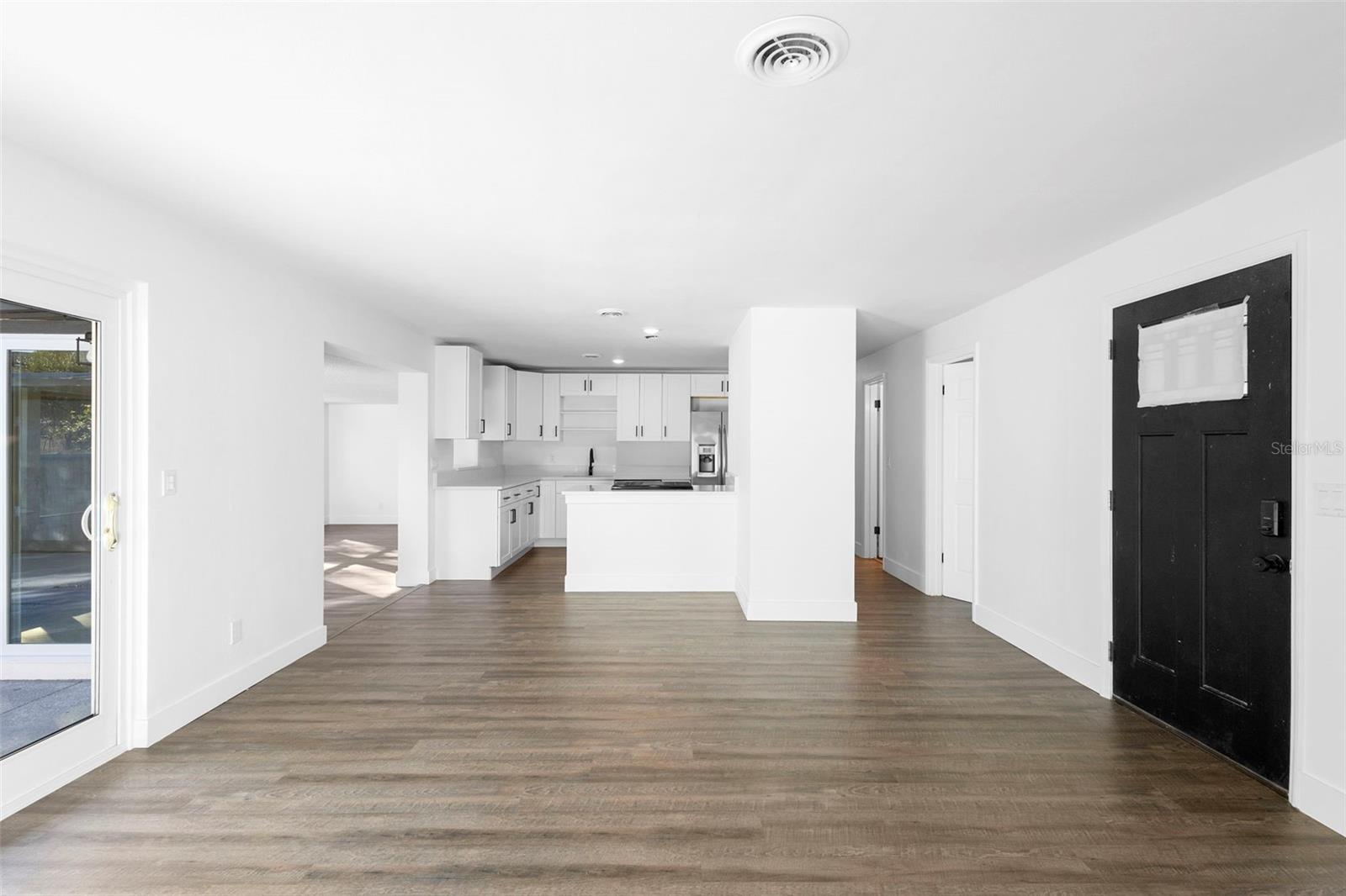 Image 15 of 41 For 55 Fairfax Avenue