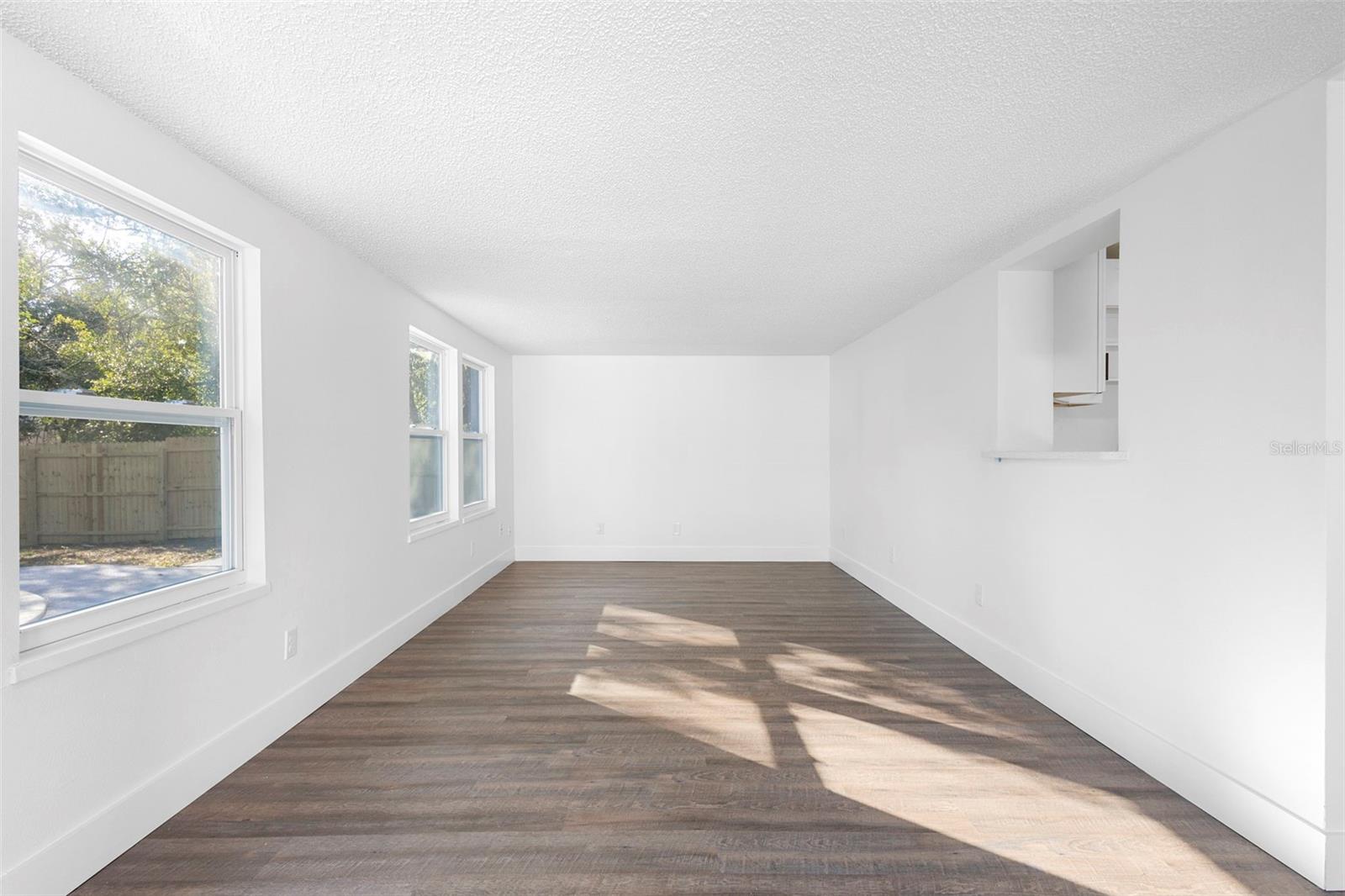 Image 18 of 41 For 55 Fairfax Avenue