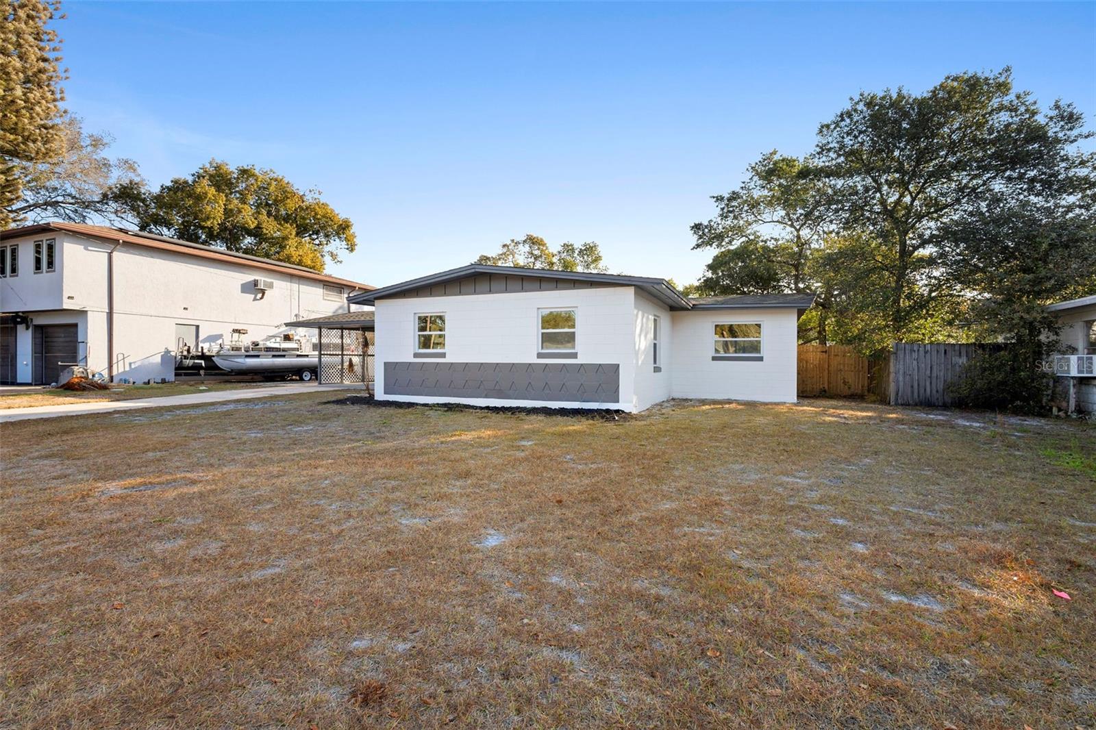 Image 2 of 41 For 55 Fairfax Avenue