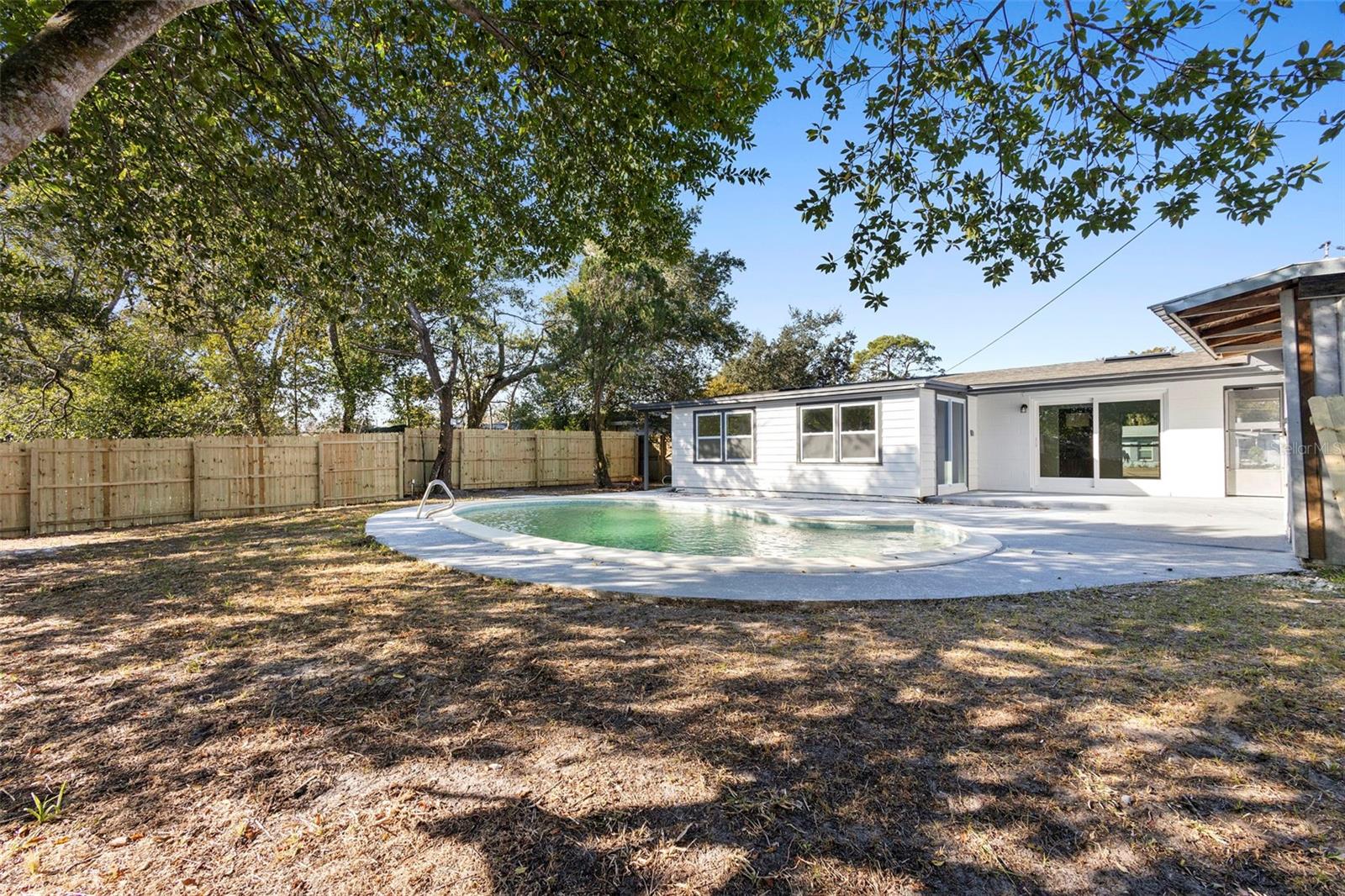 Image 3 of 41 For 55 Fairfax Avenue