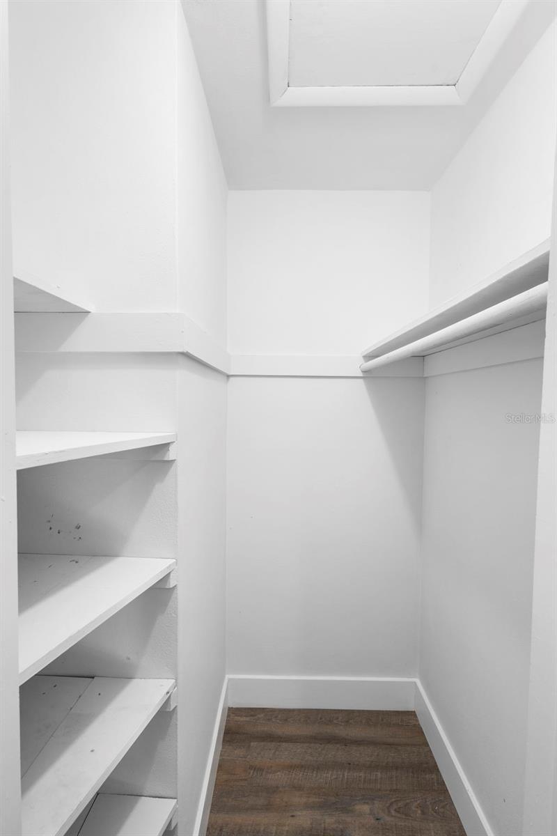 Image 31 of 41 For 55 Fairfax Avenue