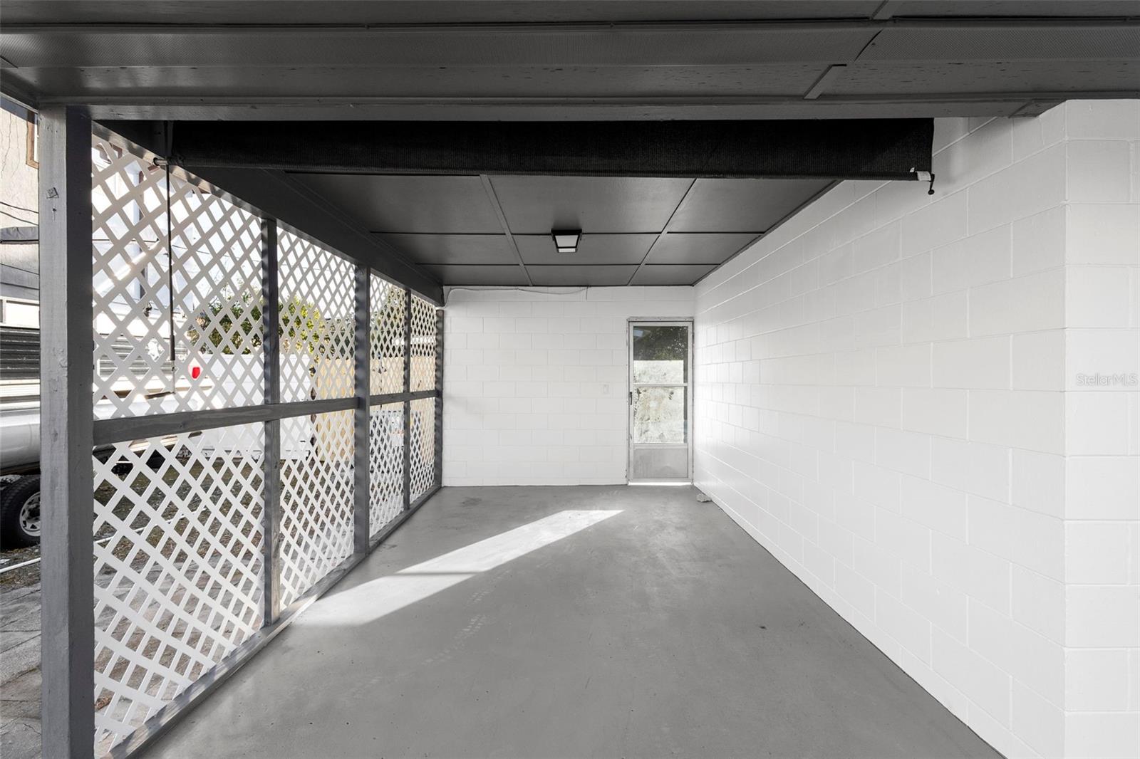 Image 32 of 41 For 55 Fairfax Avenue