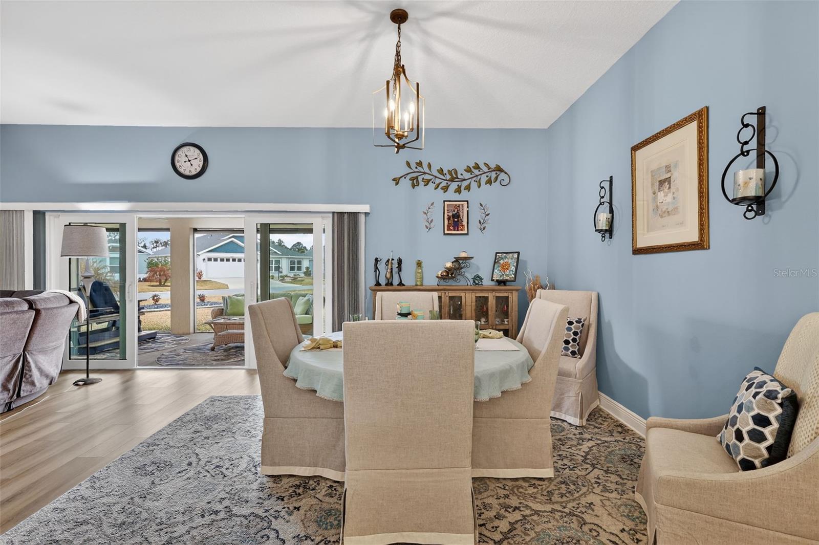 Image 15 of 36 For 7022 Minchew Circle