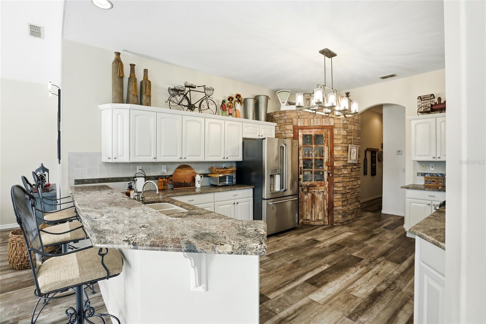 Image 18 of 59 For 483 Pine Meadow Drive