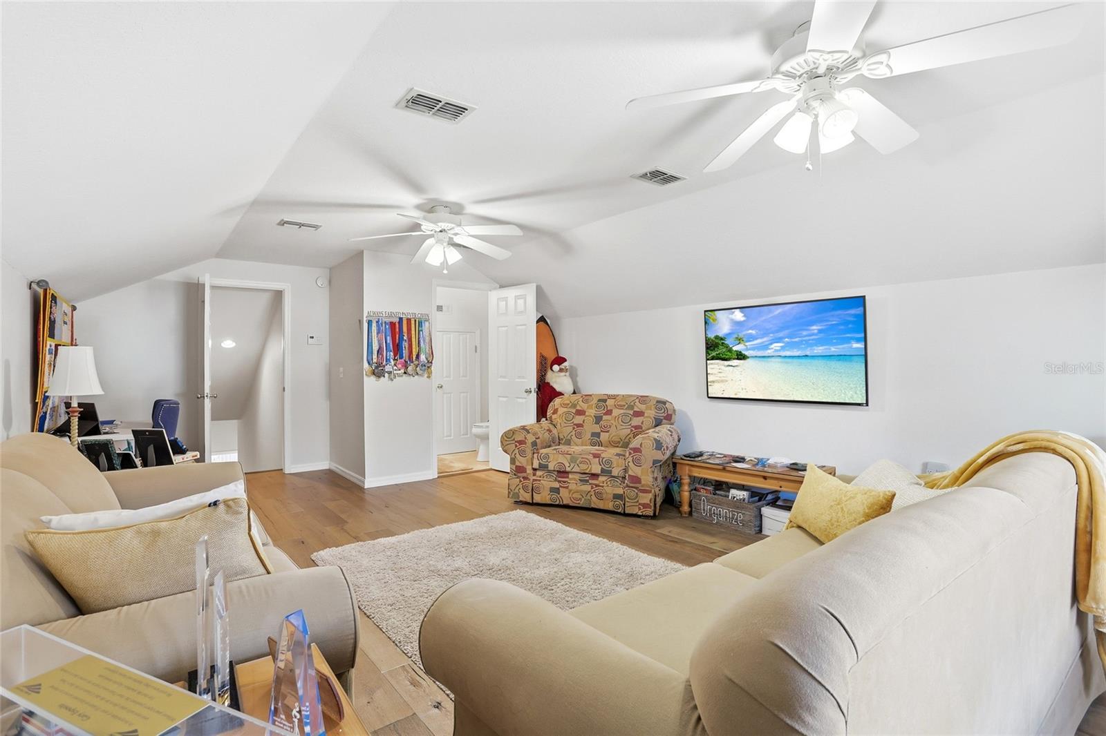 Image 42 of 59 For 483 Pine Meadow Drive