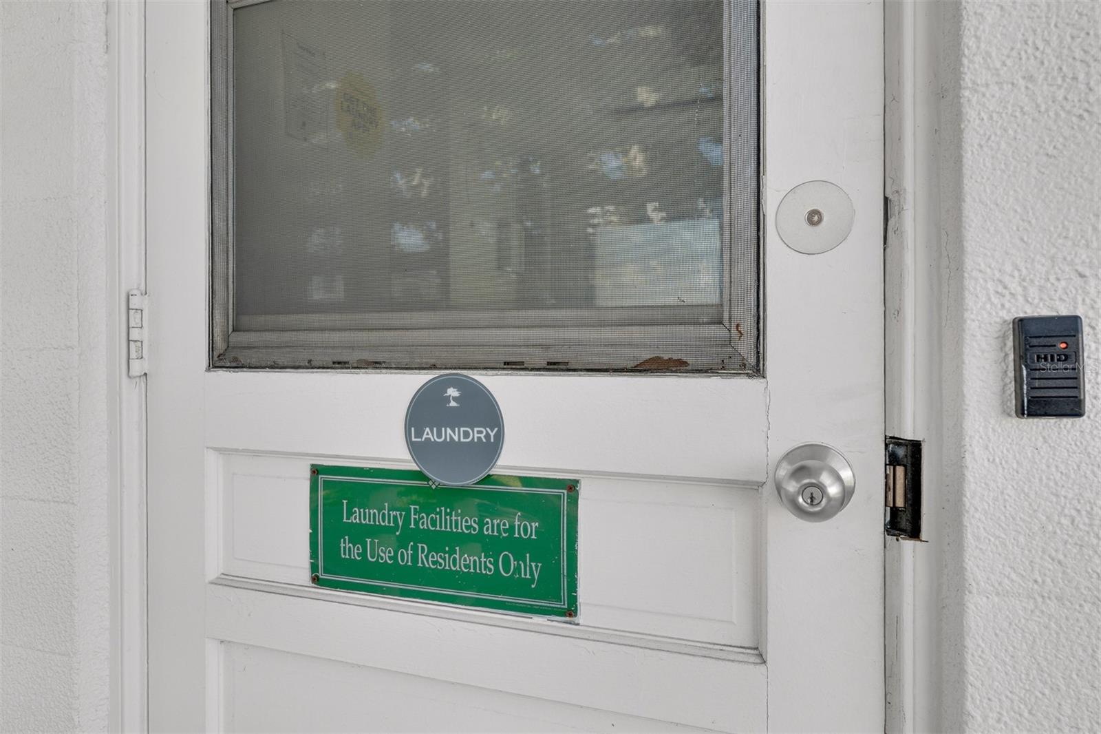 Image 20 of 34 For 1140 Orlando Avenue E2