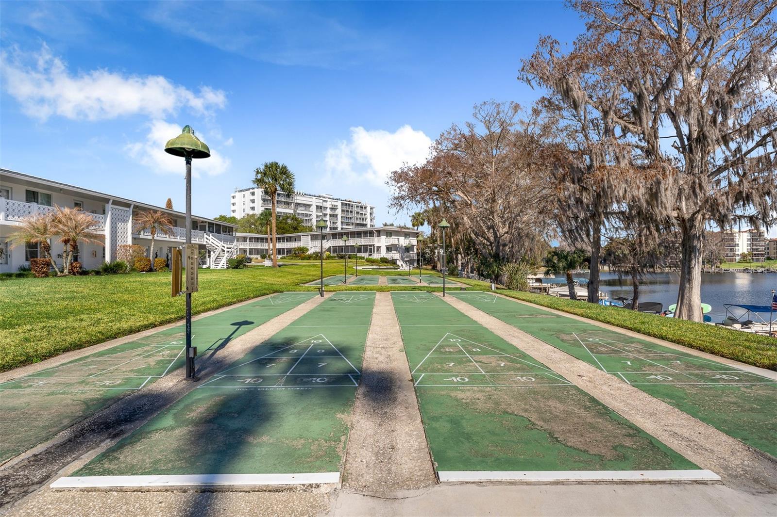 Image 27 of 34 For 1140 Orlando Avenue E2