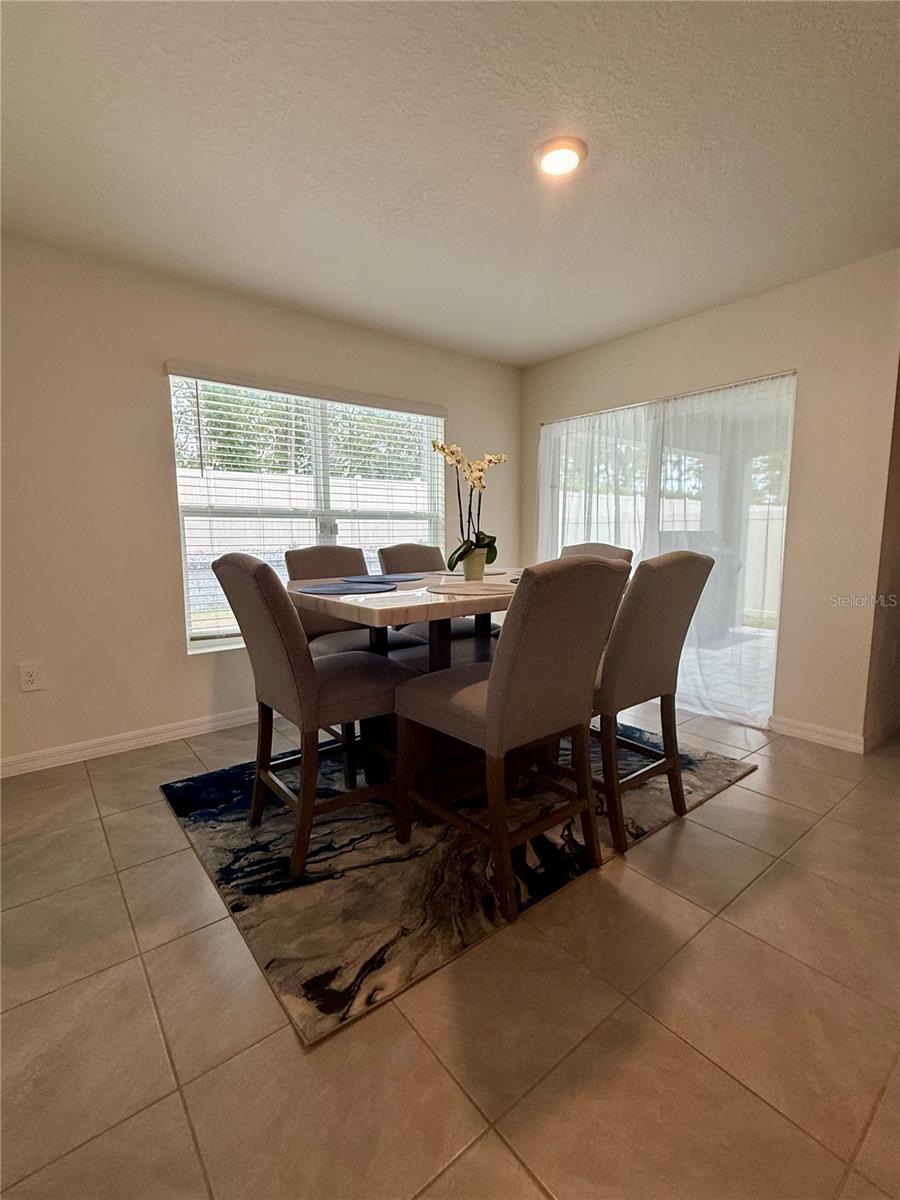 Image 11 of 24 For 6924 112th Lane