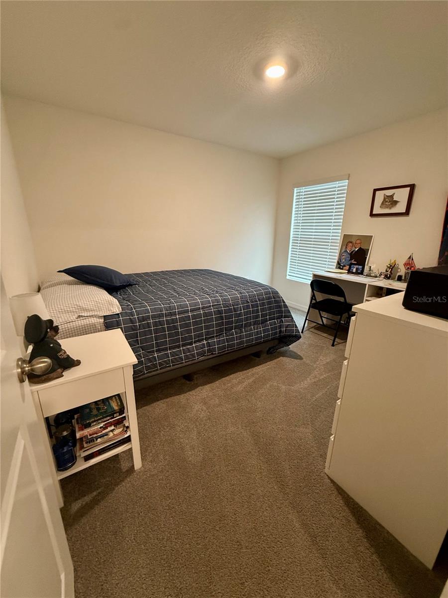 Image 17 of 24 For 6924 112th Lane