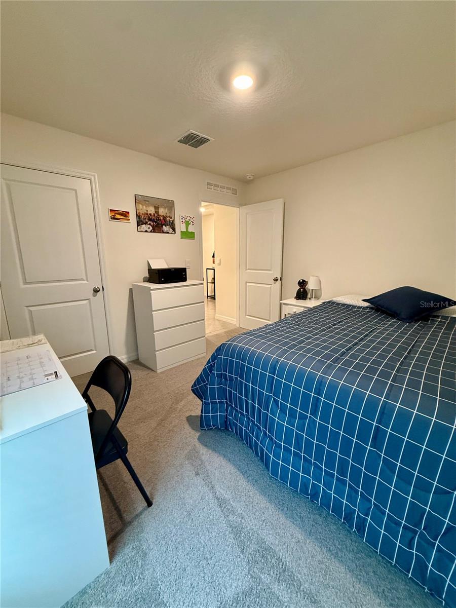 Image 19 of 24 For 6924 112th Lane