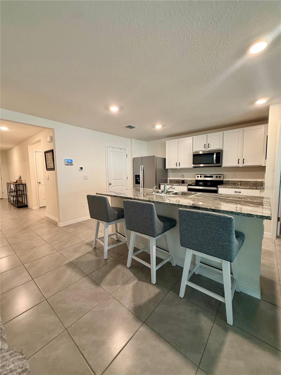 Image 5 of 24 For 6924 112th Lane