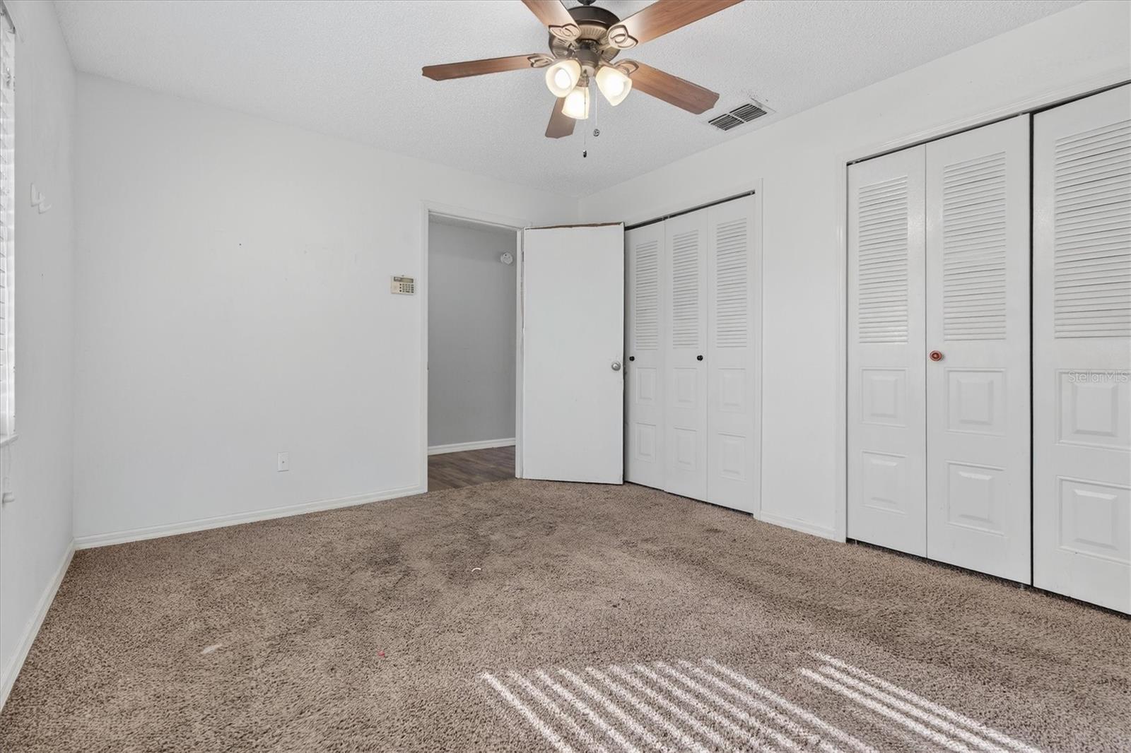 Image 14 of 26 For 126 Summer View Circle