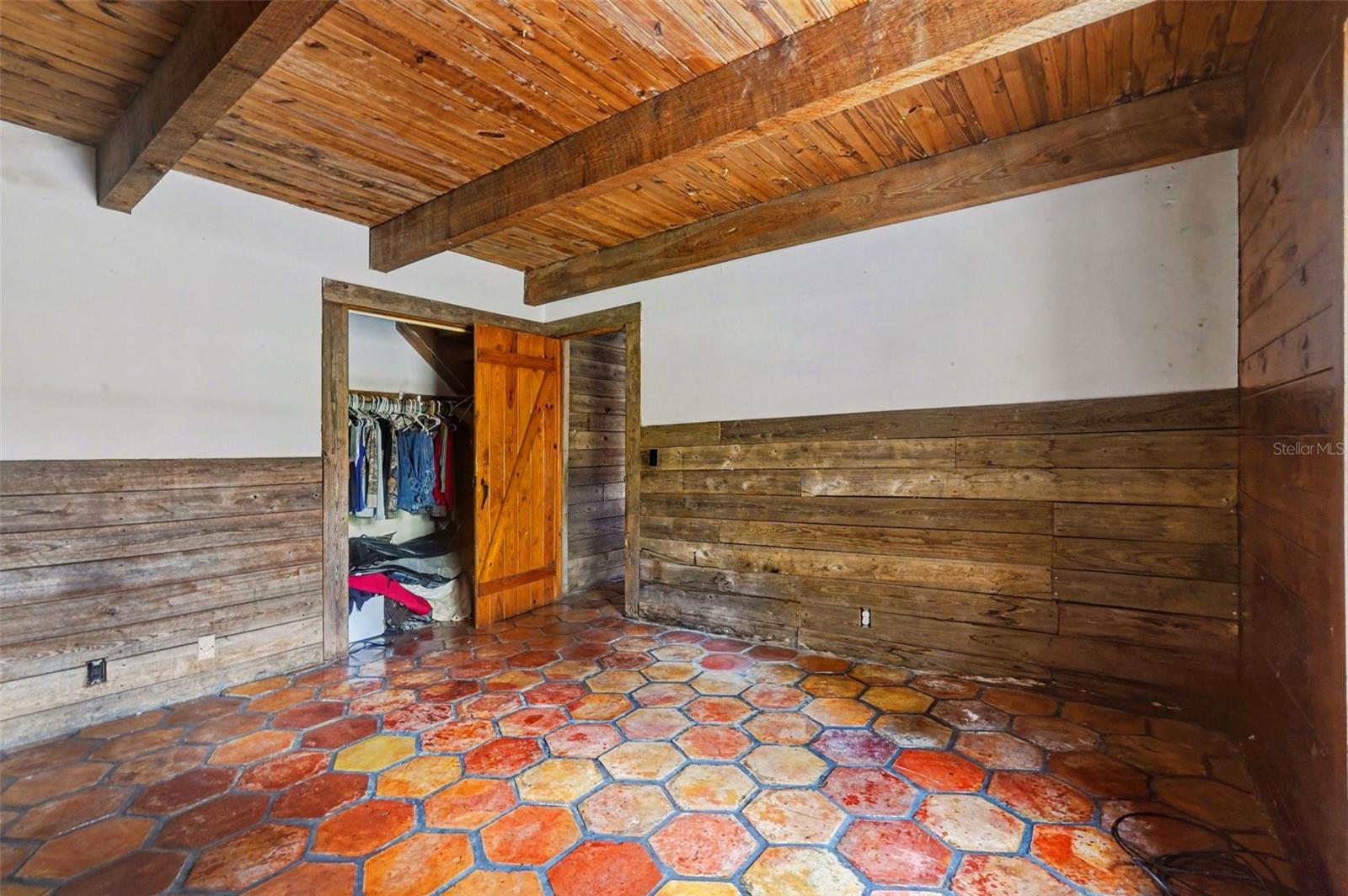 Image 15 of 71 For 4295 Lakeridge Drive