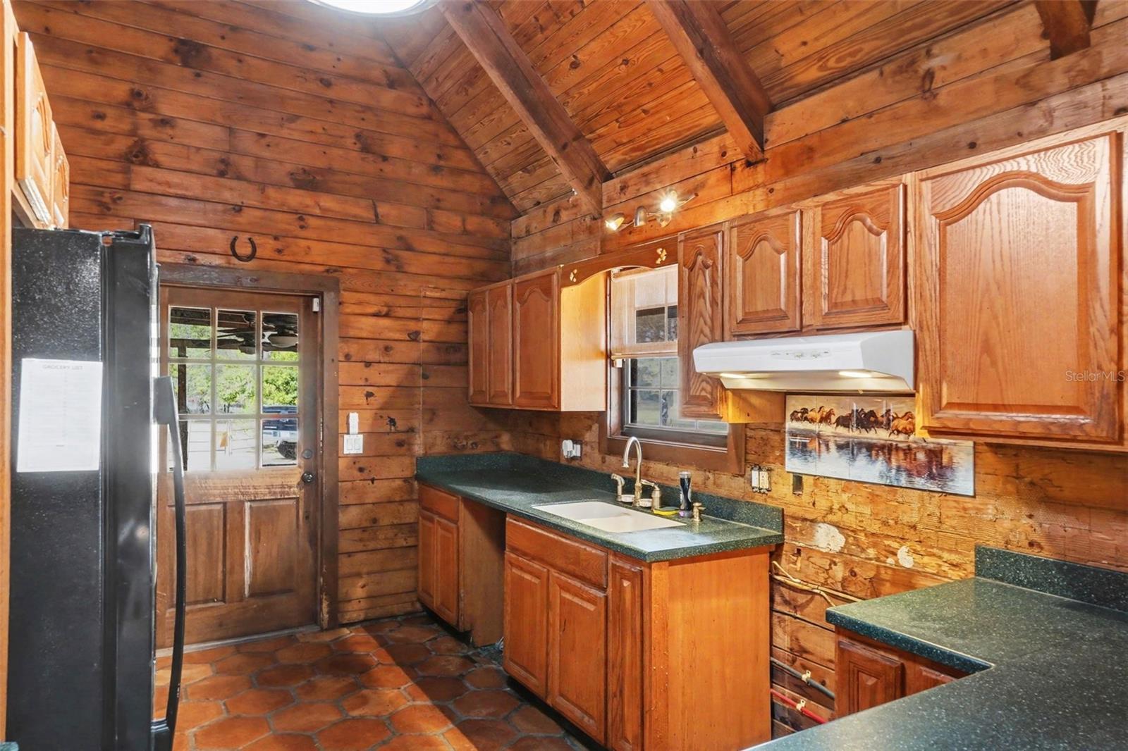 Image 19 of 71 For 4295 Lakeridge Drive