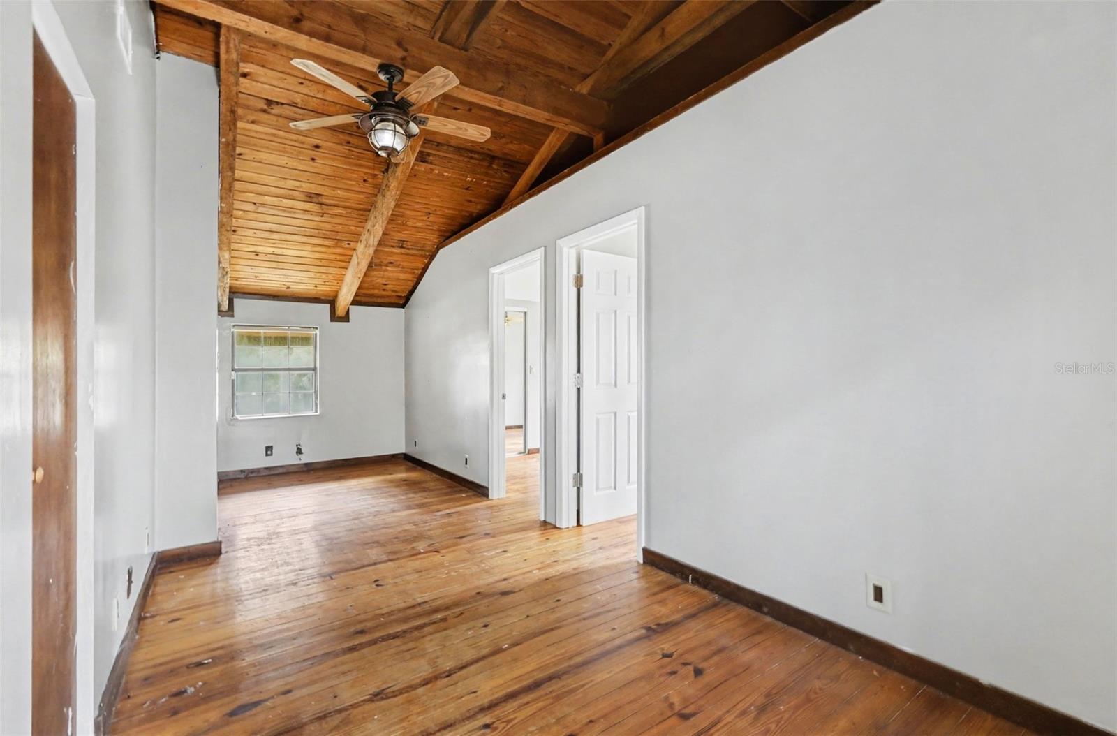 Image 30 of 71 For 4295 Lakeridge Drive