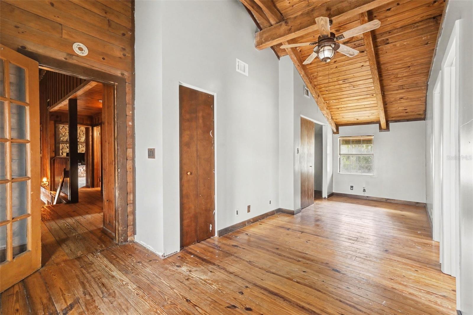 Image 31 of 71 For 4295 Lakeridge Drive