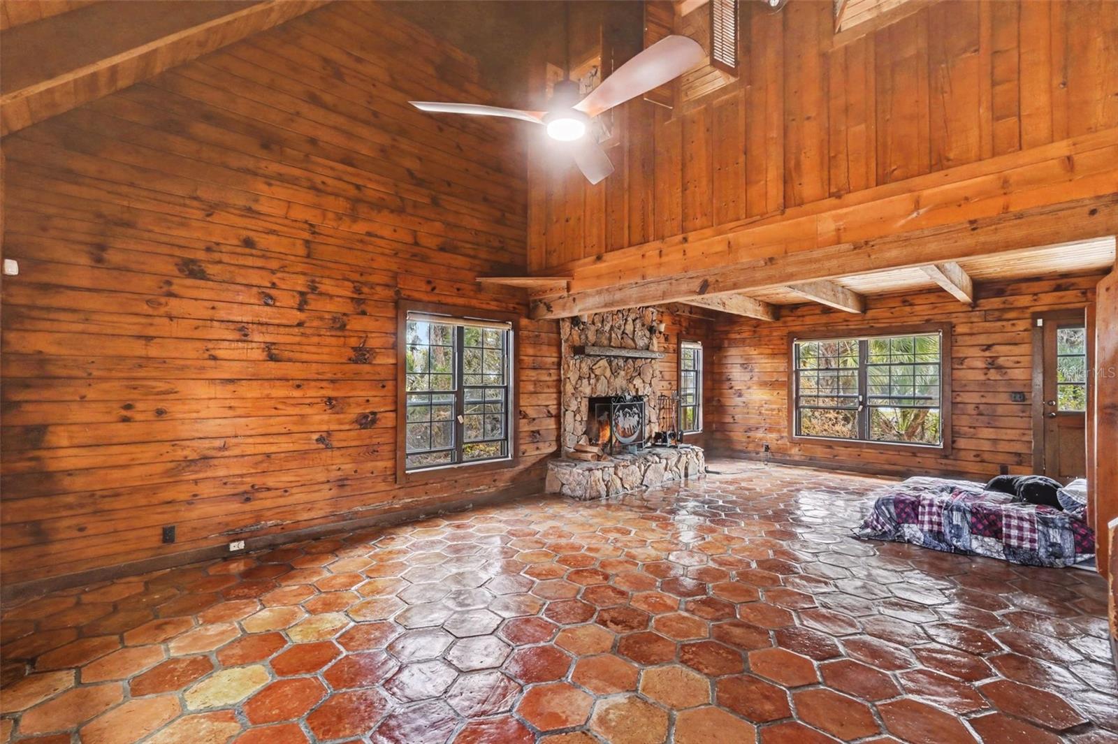 Image 5 of 71 For 4295 Lakeridge Drive