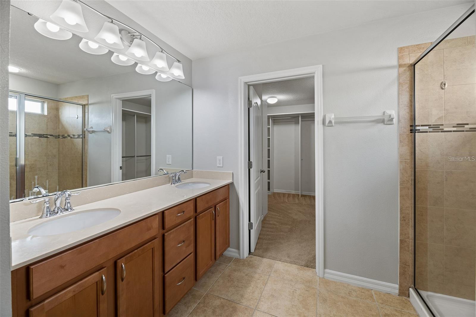 Image 14 of 19 For 6041 Town Center Boulevard