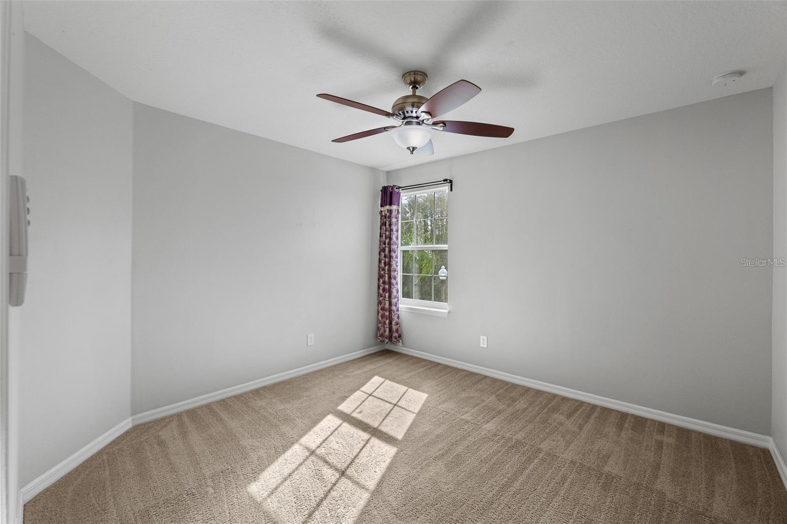 Image 15 of 19 For 6041 Town Center Boulevard