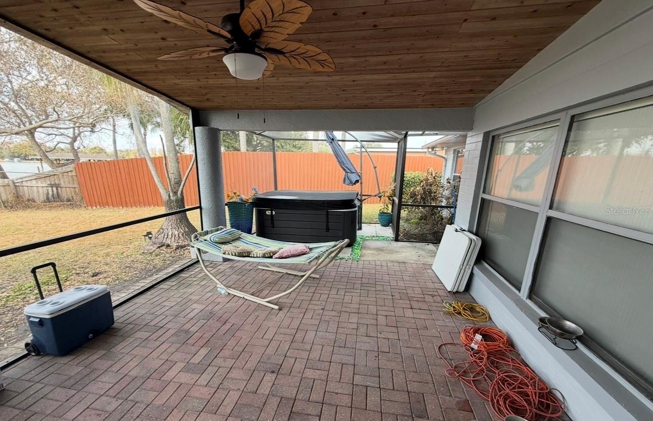 Image 15 of 21 For 5720 Padgett Circle