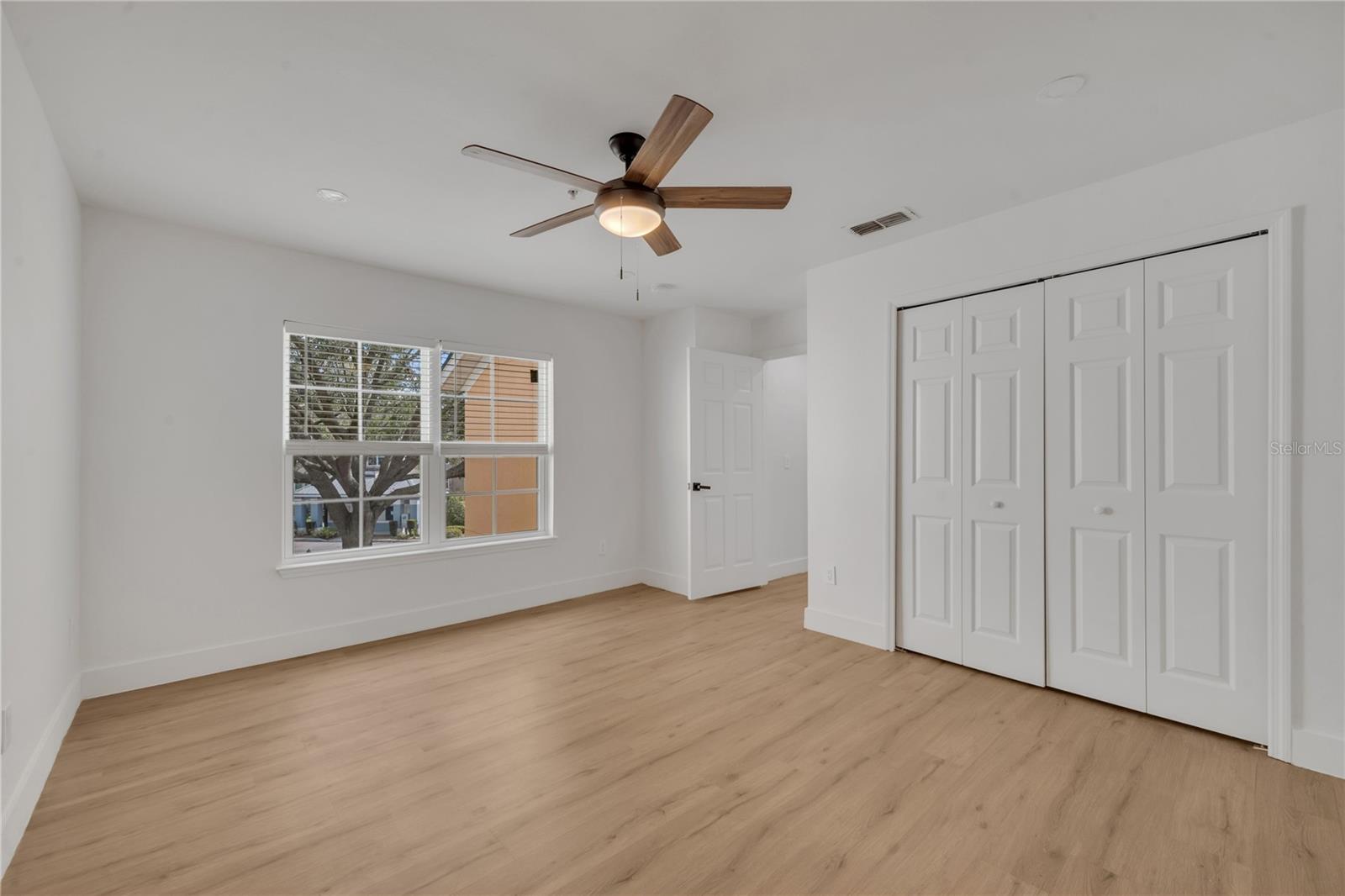 Image 17 of 30 For 6593 Queens Borough Avenue 202