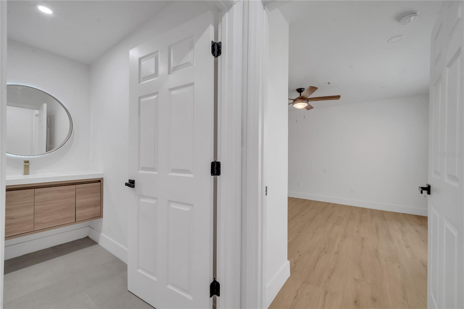 Image 27 of 30 For 6593 Queens Borough Avenue 202