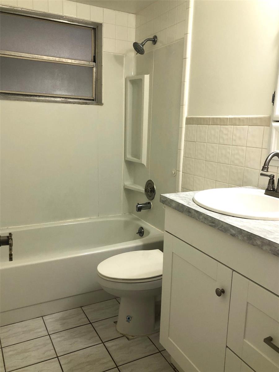 Image 15 of 20 For 121 Borada Road