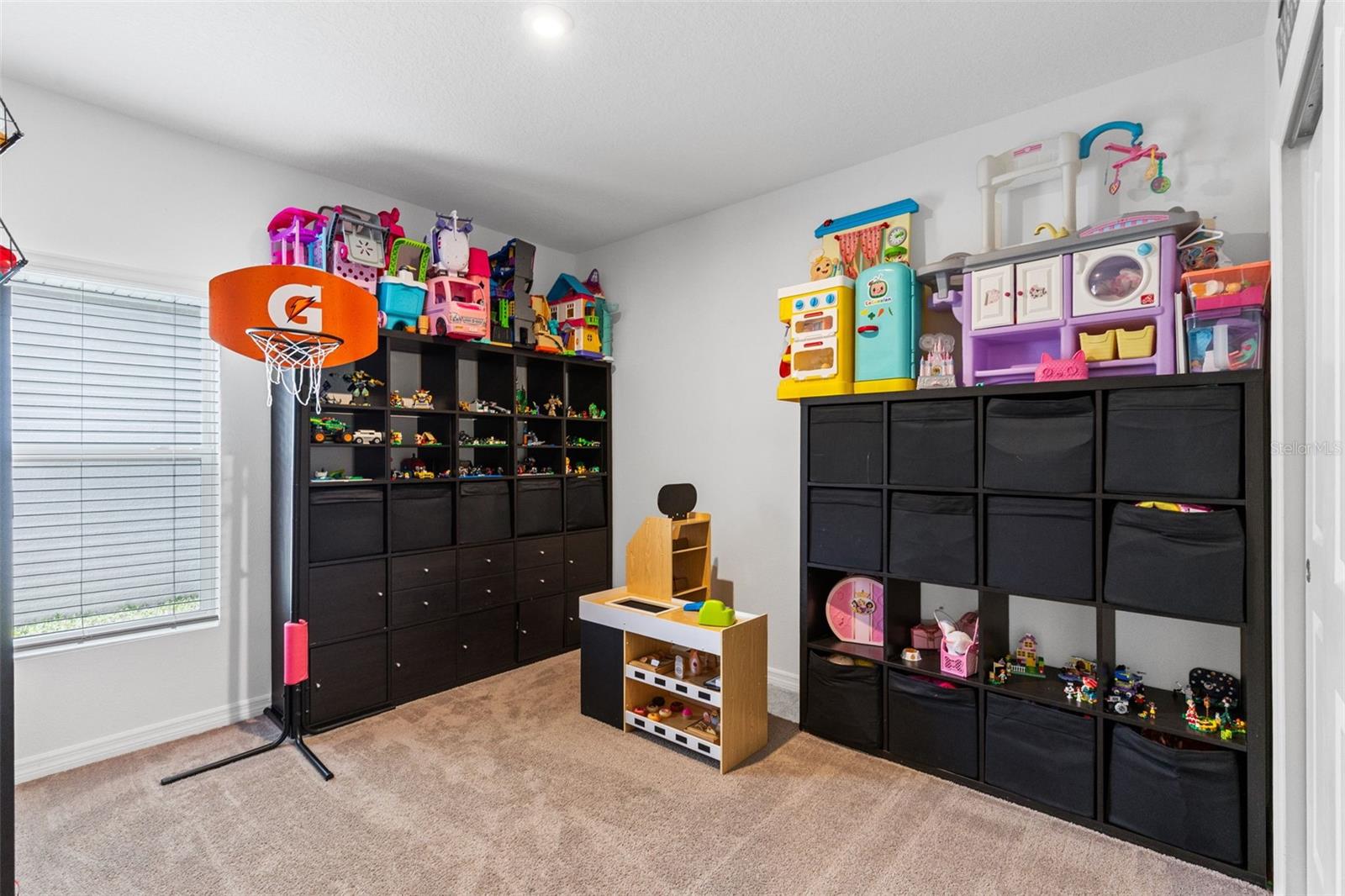 Image 20 of 26 For 3951 Fescue Street