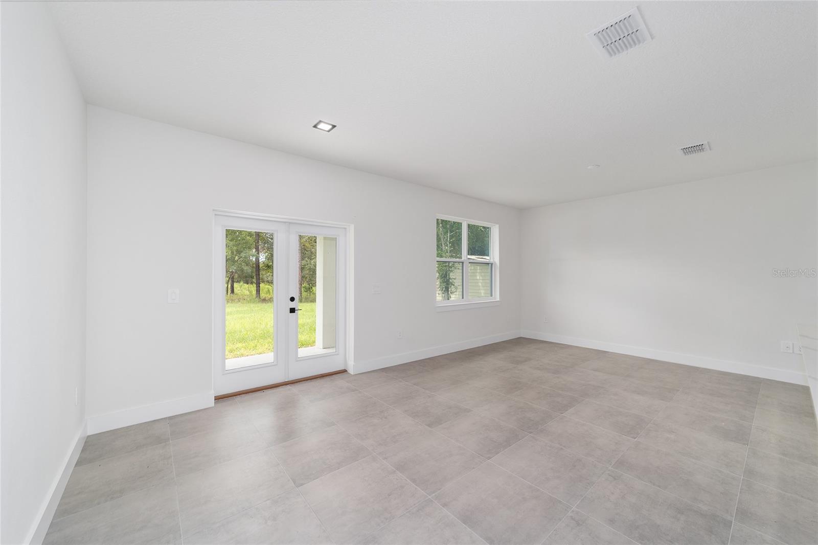 Image 10 of 47 For 4362 159th Court