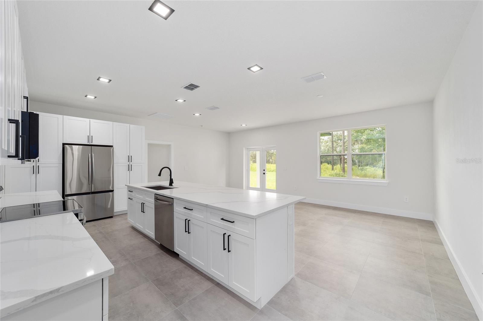 Image 5 of 47 For 4362 159th Court