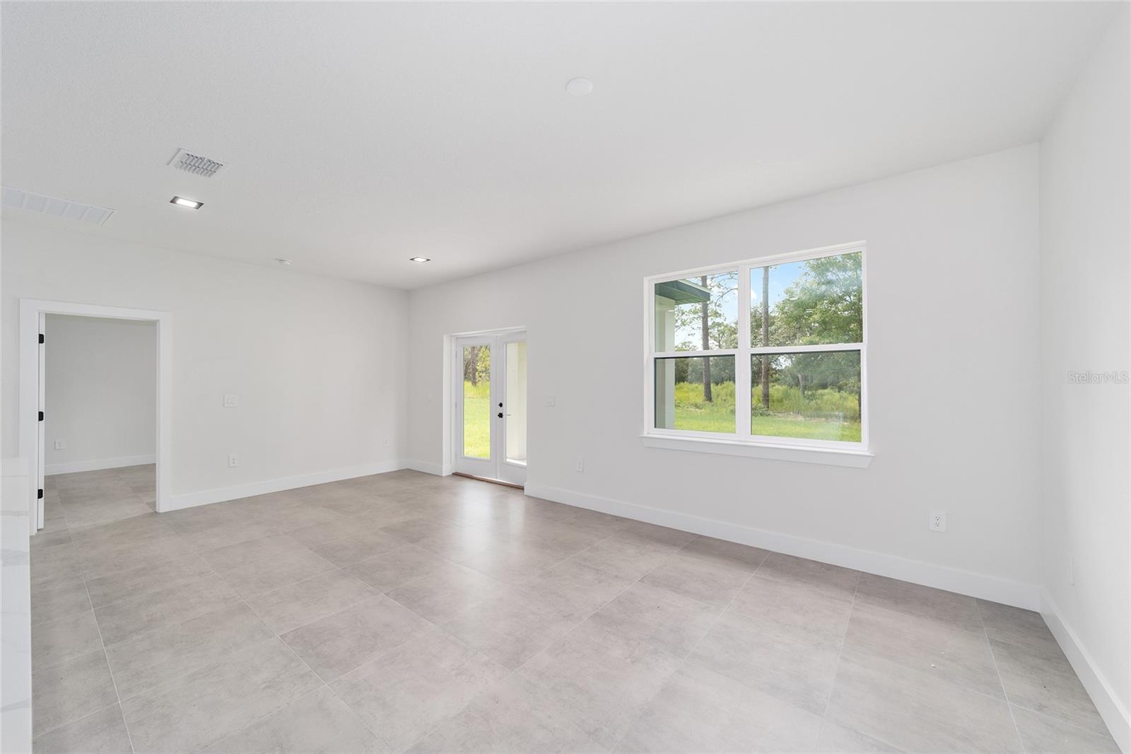 Image 6 of 47 For 4362 159th Court