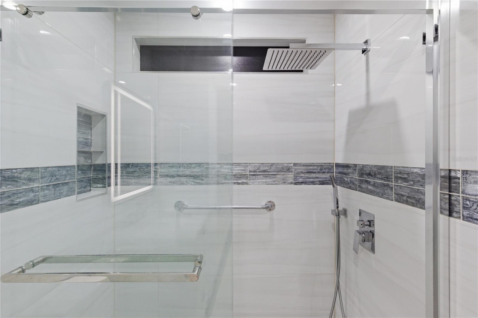 Image 12 of 18 For 1527 Brookebridge Drive